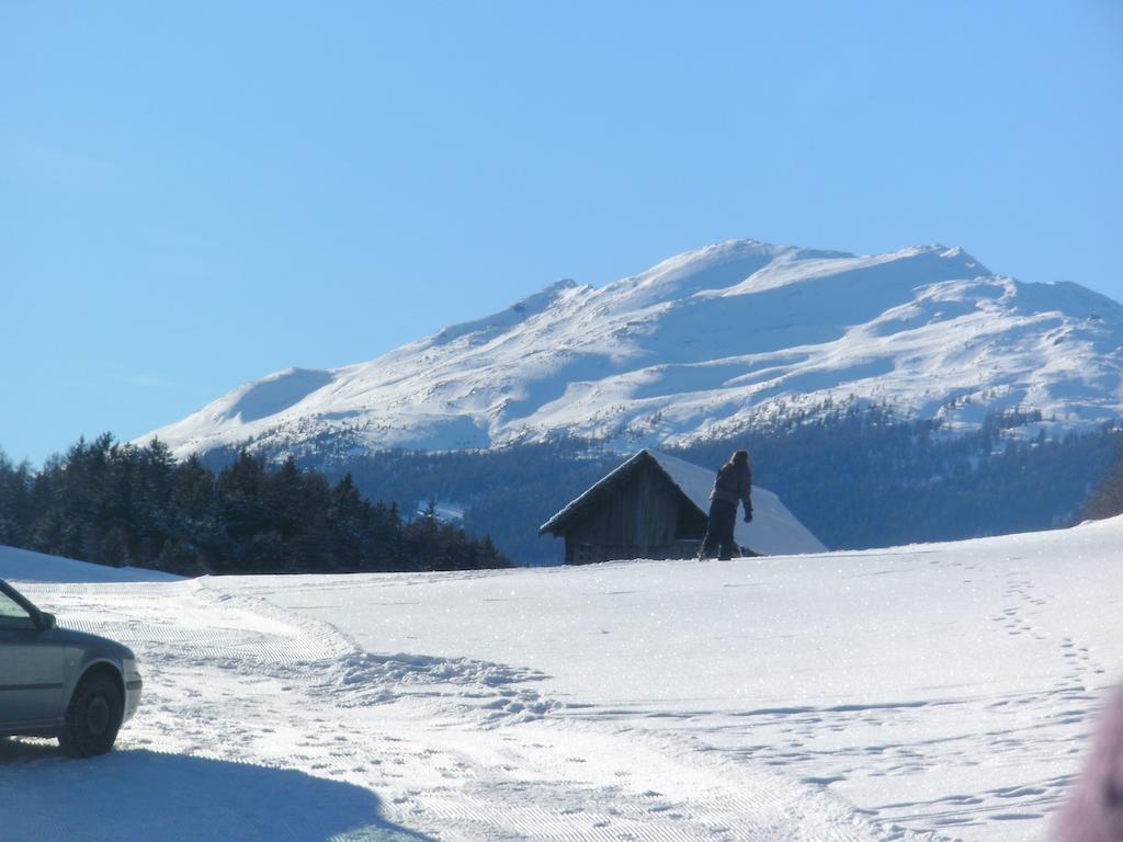 Haus Gastl Apartamento Arzl im Pitztal Quarto foto